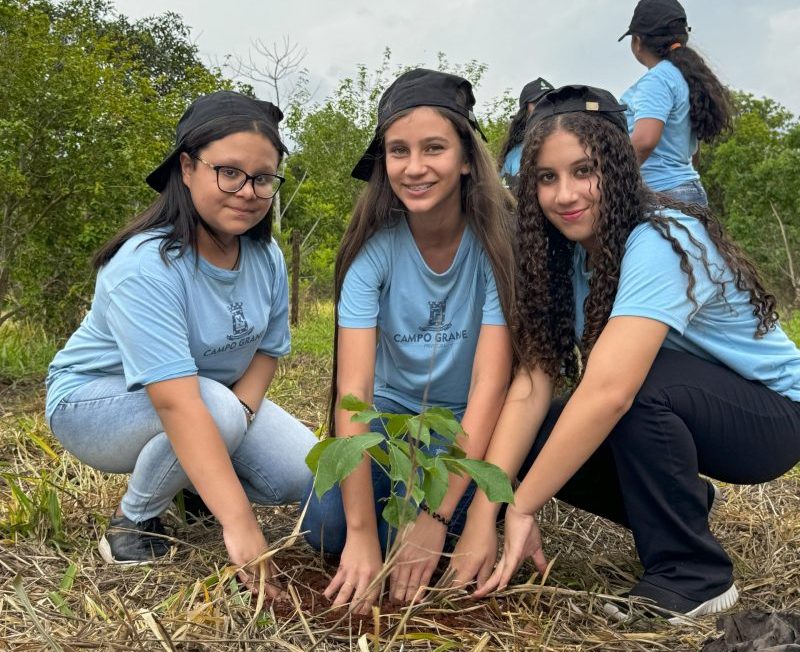 Águas Guariroba é parceira da WWF-Brasil em ação de plantio de mudas da APA do Guariroba